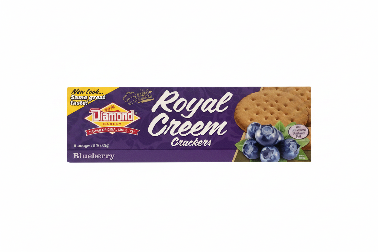 Packaging of Diamond Royal Creem Blueberry crackers on a white background
