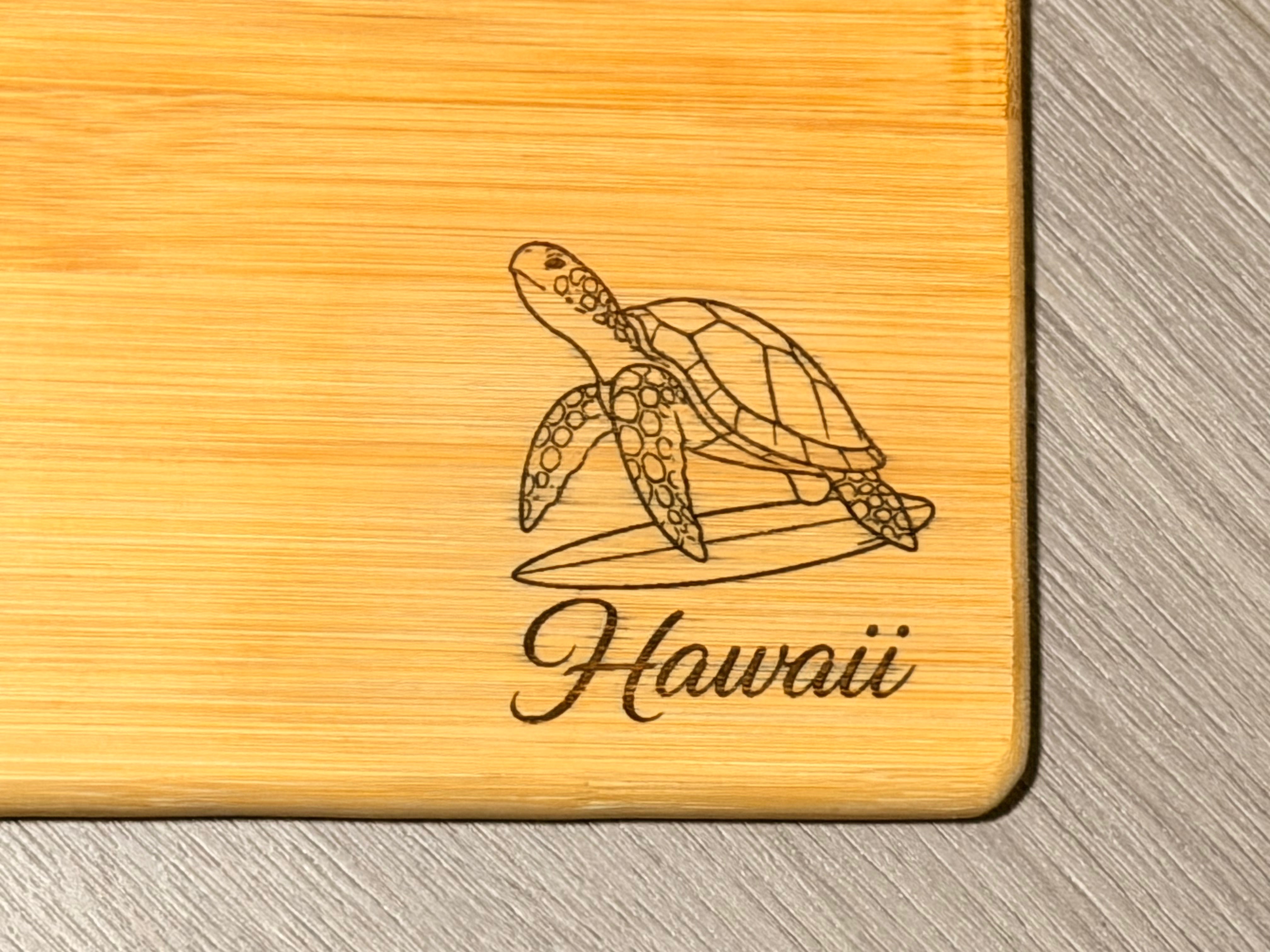 Bamboo Hawaii Turtle Cutting/Serving Board